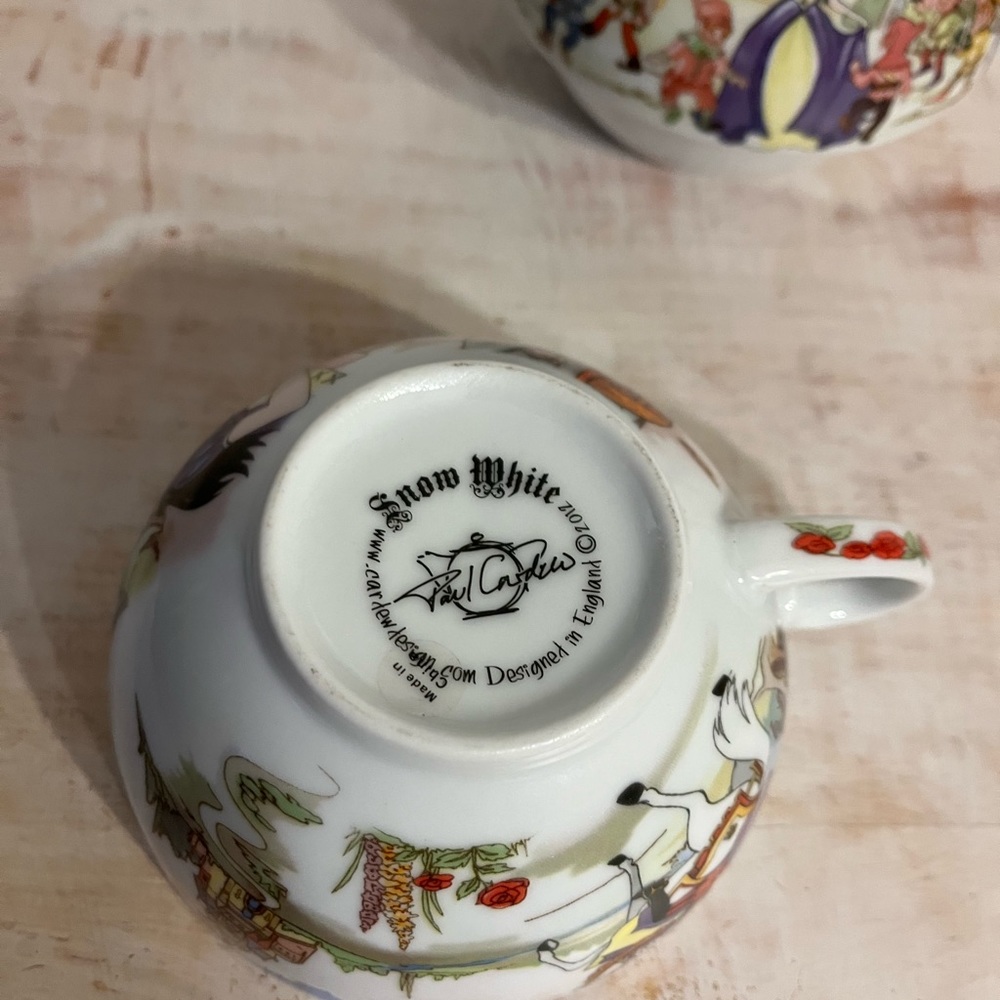 PAUL CARDEW 2012 Snow White Poisoned Apple Porcelain Teapot *England - Picture 3 of 11
